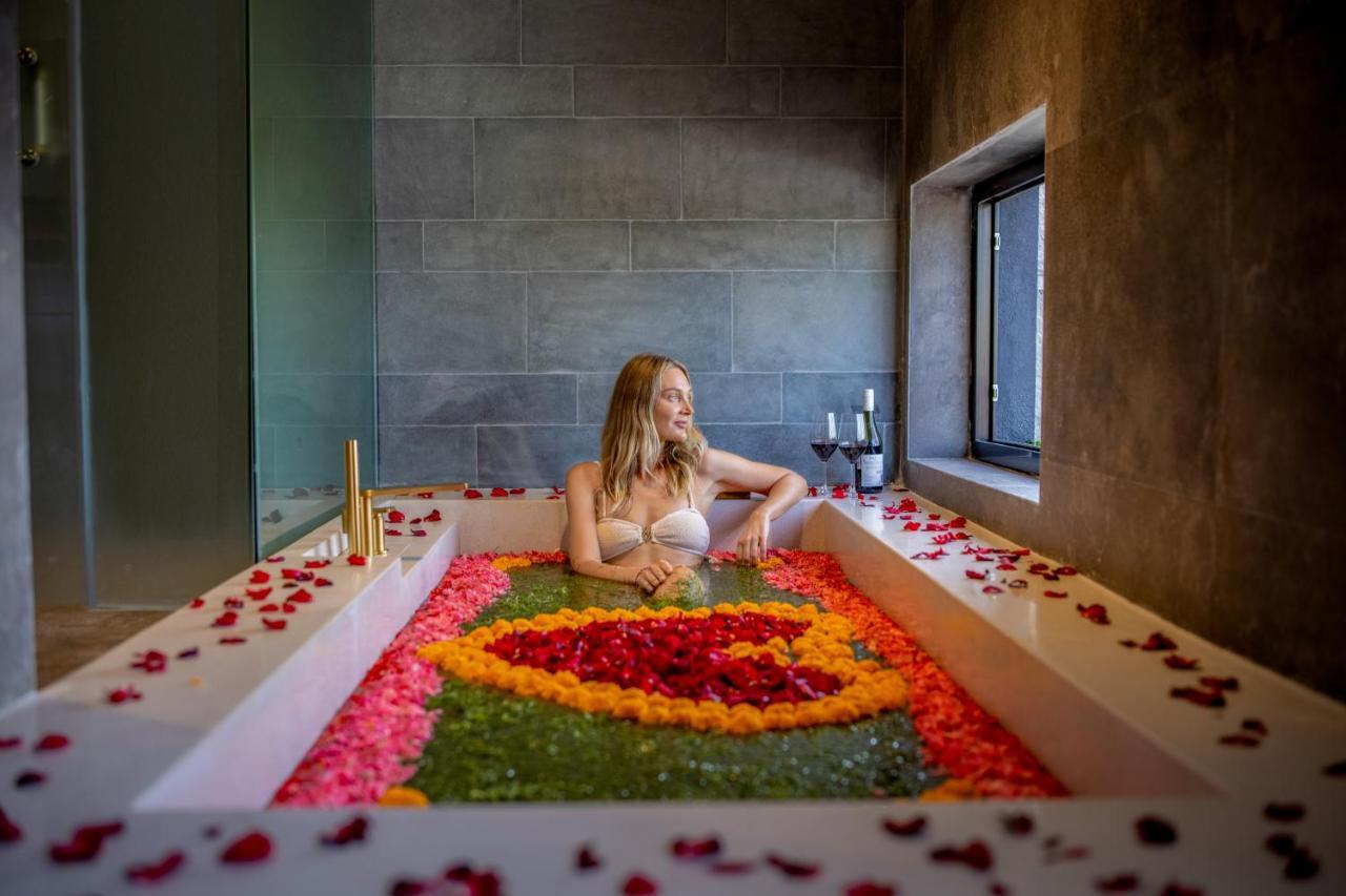 Sumitra Luxury Villas A Pramana Experience サヌール エクステリア 写真