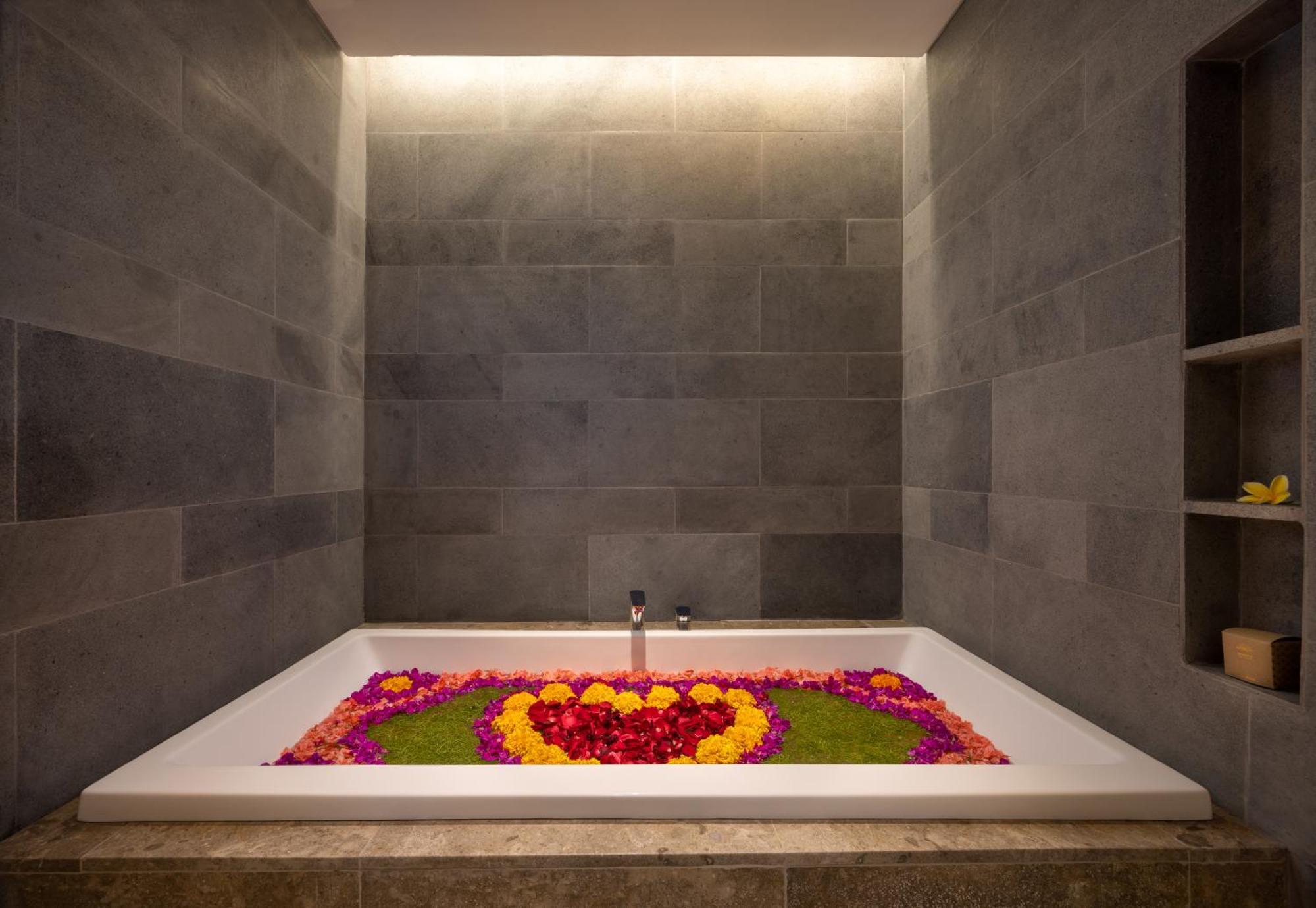 Sumitra Luxury Villas A Pramana Experience サヌール エクステリア 写真
